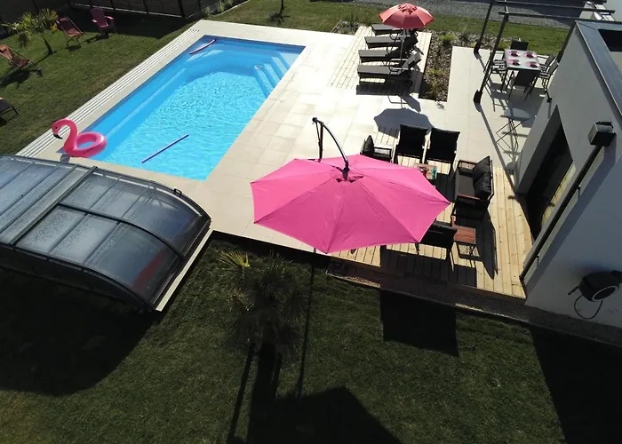 Superbe Maison Avec Piscine Privee